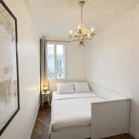 Apartment T2 Lumineux Avec Charme Bourgeois 5ᵉ Etage Plages & Centre A Pied