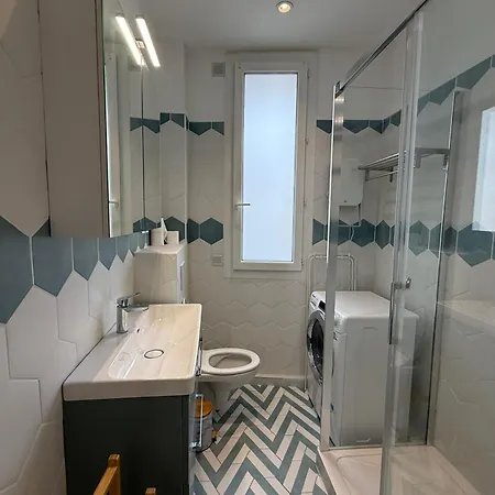 T2 Lumineux Avec Charme Bourgeois 5ᵉ Etage Plages & Centre A Pied Apartment
