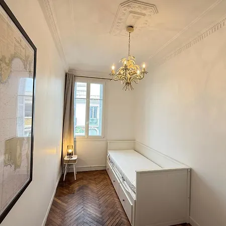 T2 Lumineux Avec Charme Bourgeois 5ᵉ Etage Plages & Centre A Pied Apartment *